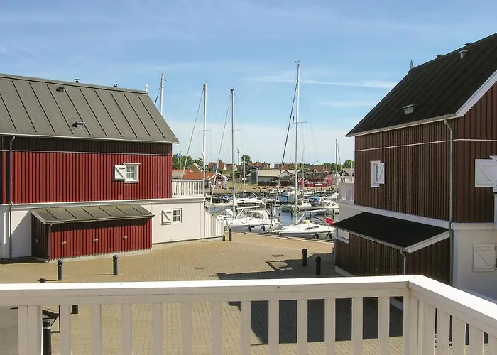 Apartamento Three-bedroom In *